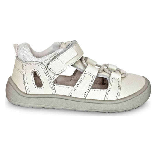 White minimalist leather sneakers for boys and girls