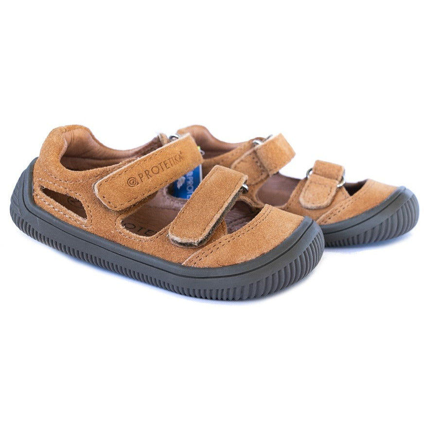 Thin and flexible sole barefoot shoes for first walkers