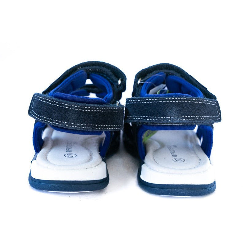 Open heels sandals with velcro fasteners for boys