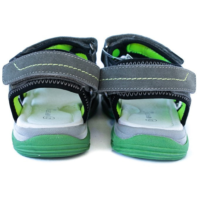 Open heels sandals adjustable with Velcro straps