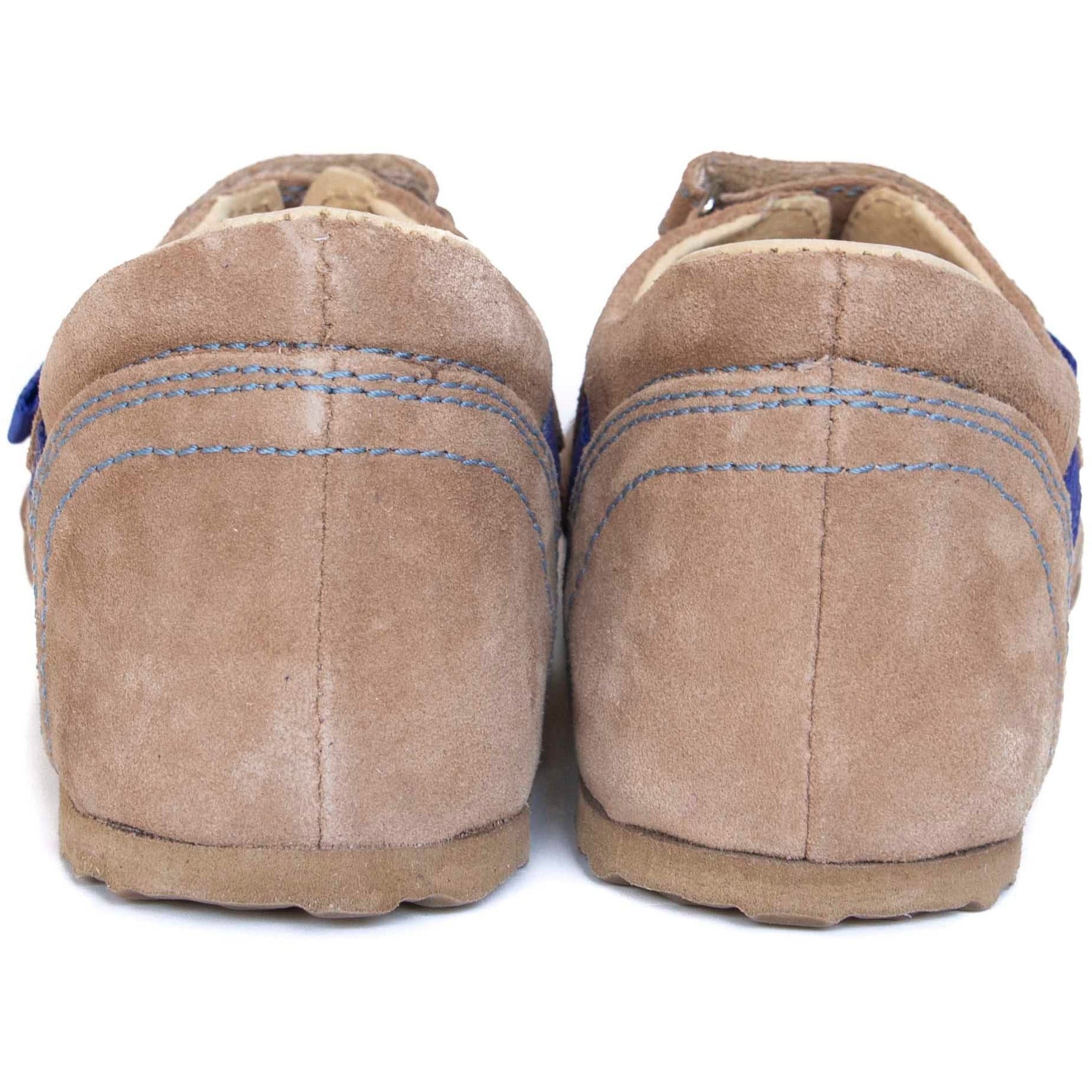 Solid heel counter orthopedic shoes for children