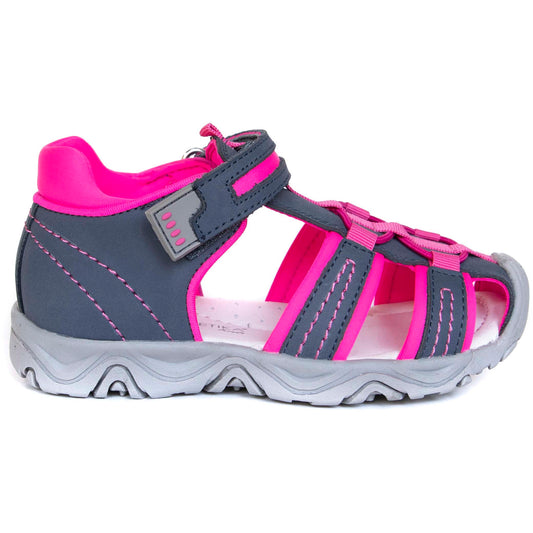Grey pink sports sandals for active girls, with an arch support and a solid heel counter.
