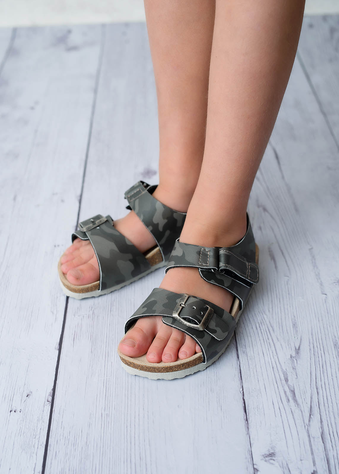 orthopedic older girls/boys sandals : T97: grey camouflage